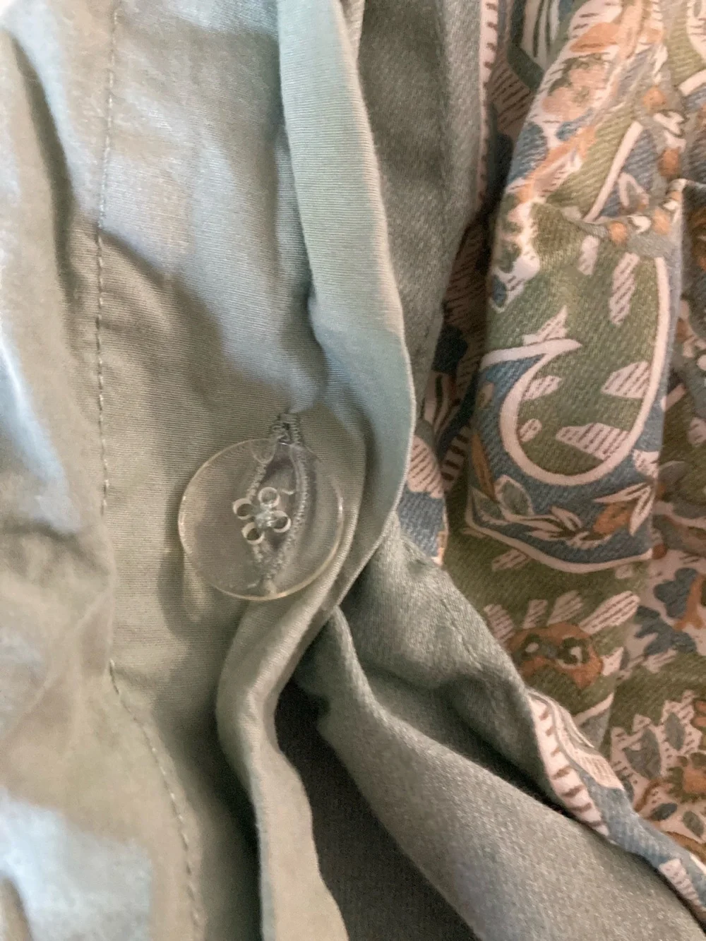 Pottery barn Green Paisley Home full/queen duvet and pillow shams